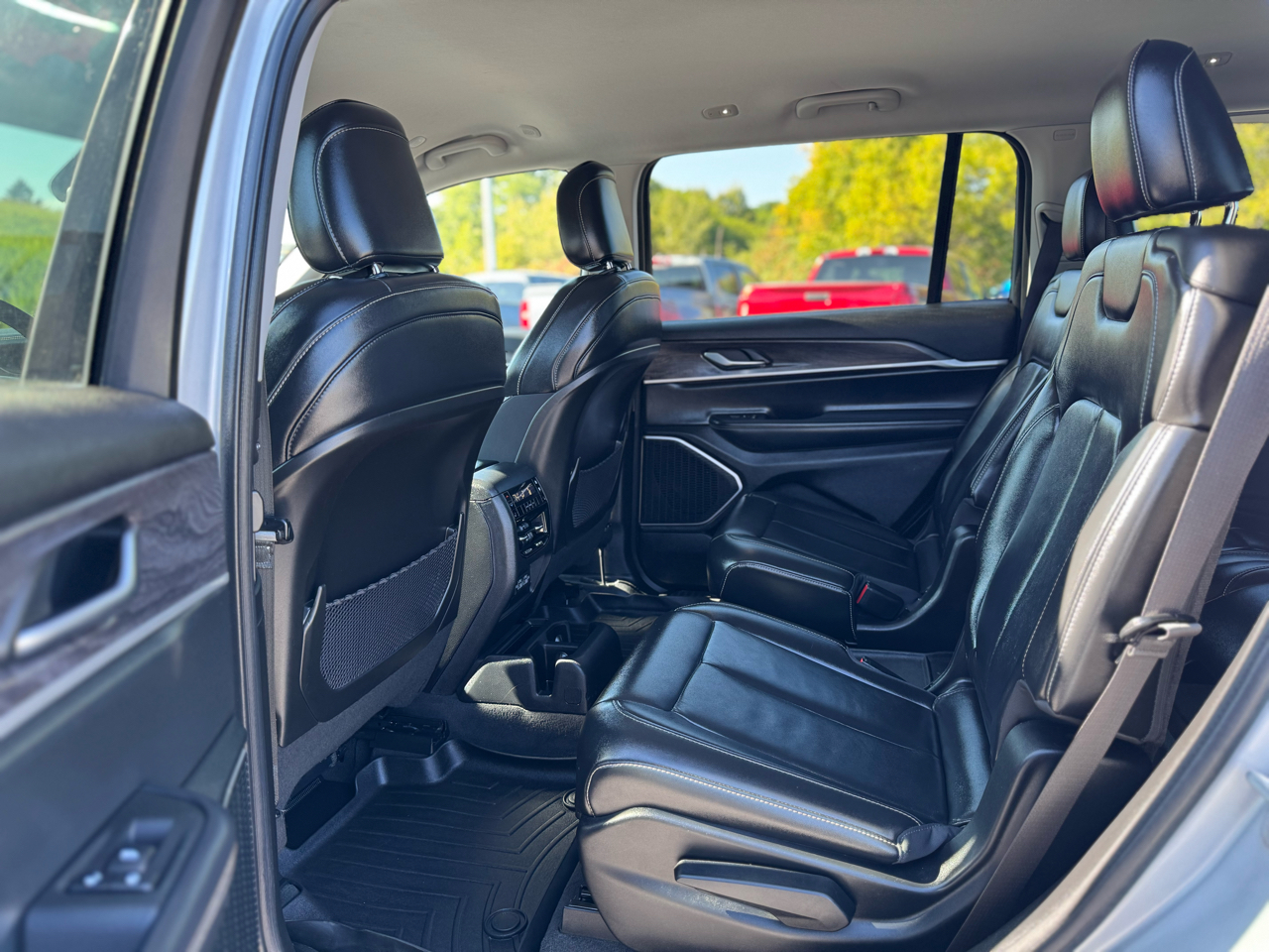 Jeep Grand Cherokee L Limited 4WD 2021 Jeep Grand Cherokee L Limited 4WD 2021