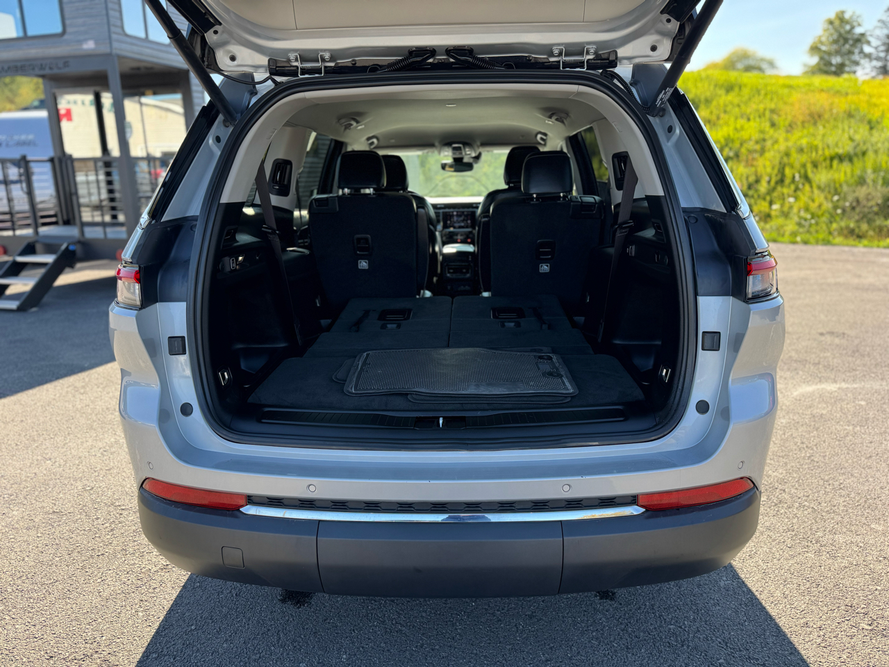 Jeep Grand Cherokee L Limited 4WD 2021 Jeep Grand Cherokee L Limited 4WD 2021