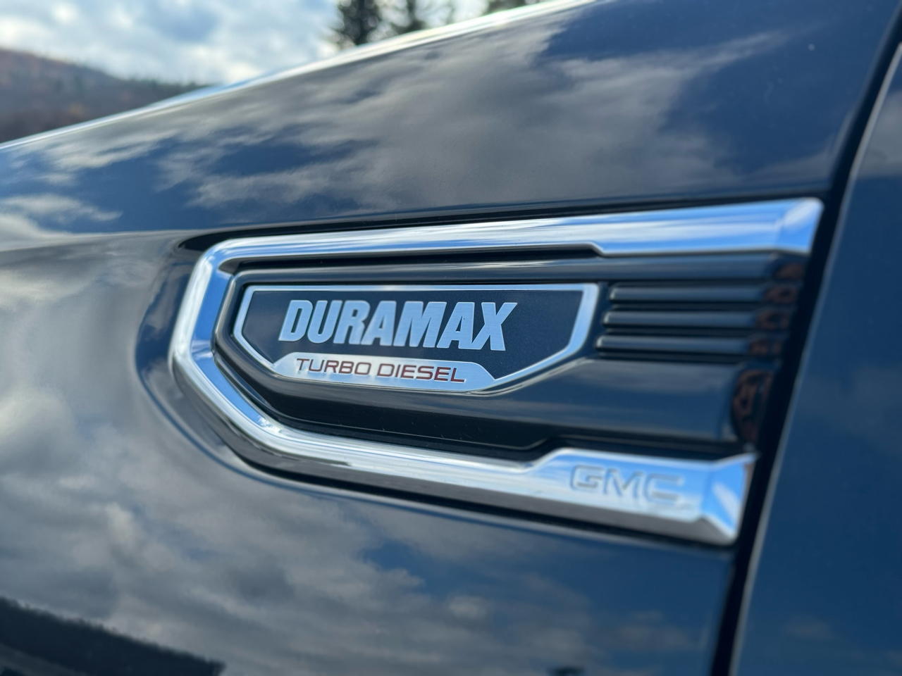 GMC Sierra 1500 Denali Crew Cab 4WD SWB 2023