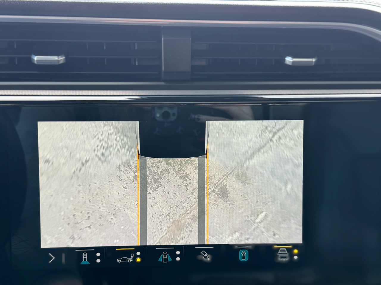 GMC Sierra 1500 Denali Crew Cab 4WD SWB 2023