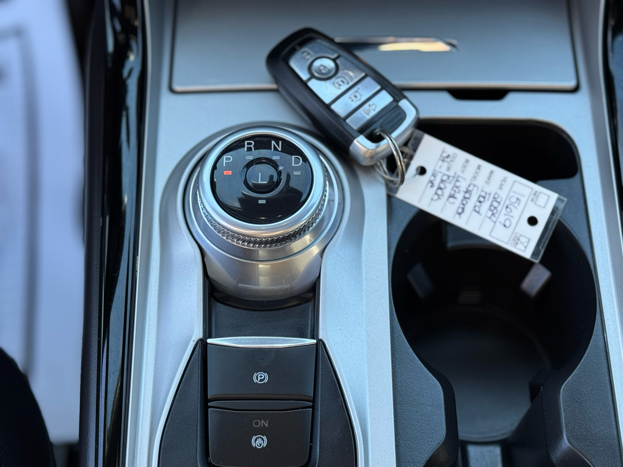 Ford Explorer ST-Line 4WD 2024 Ford Explorer ST-Line 4WD 2024