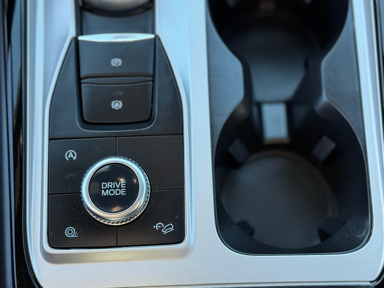 Ford Explorer ST-Line 4WD 2024 Ford Explorer ST-Line 4WD 2024