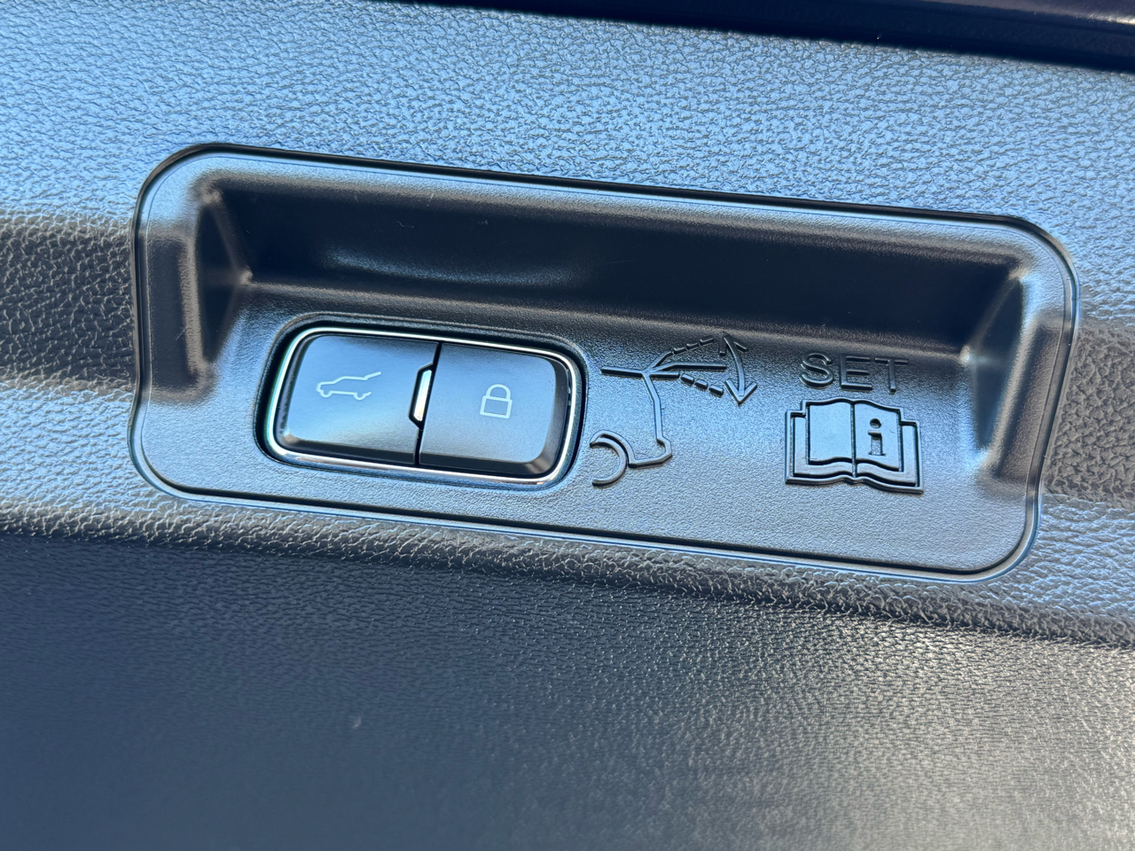 Ford Explorer ST-Line 4WD 2024 Ford Explorer ST-Line 4WD 2024