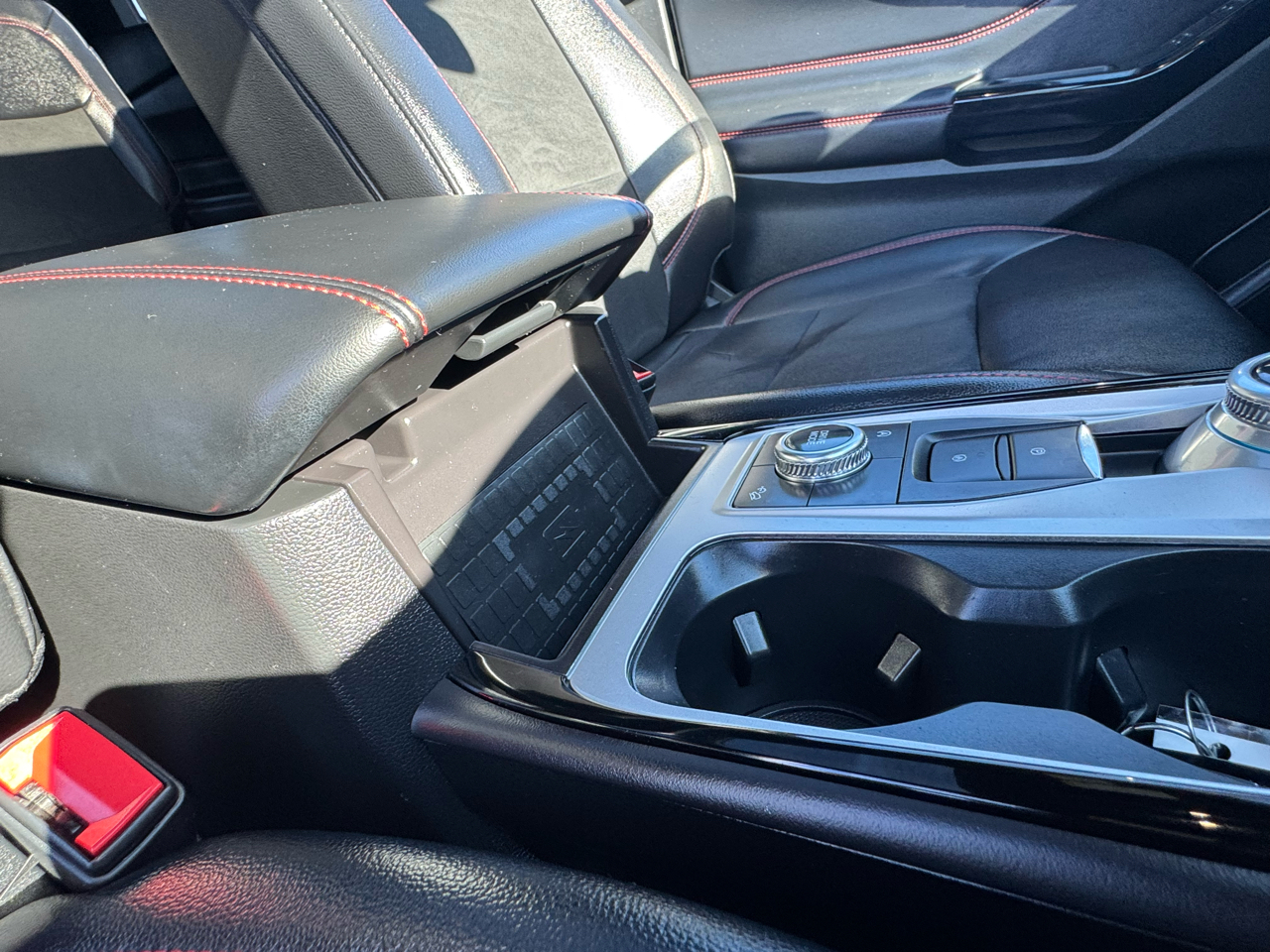 Ford Explorer ST-Line 4WD 2024 Ford Explorer ST-Line 4WD 2024