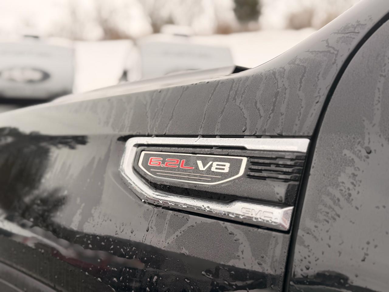 GMC Sierra 1500 Denali Crew Cab 4WD 2022