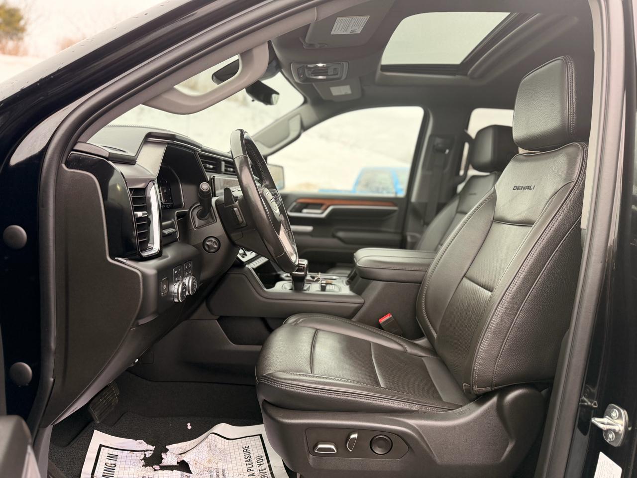 GMC Sierra 1500 Denali Crew Cab 4WD 2022