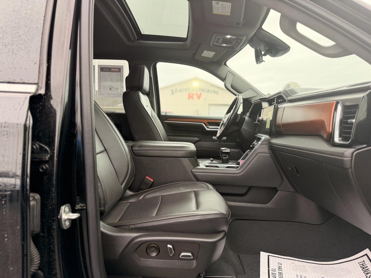 GMC Sierra 1500 Denali Crew Cab 4WD 2022