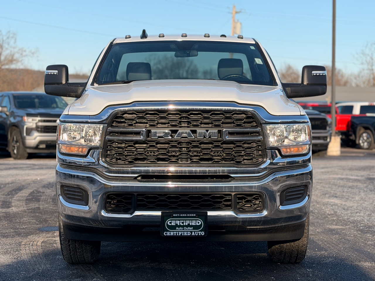 2024 RAM 2500 Tradesman's photo