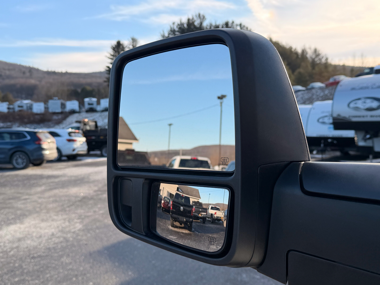 RAM 2500 Tradesman Reg Cab 4WD 2024