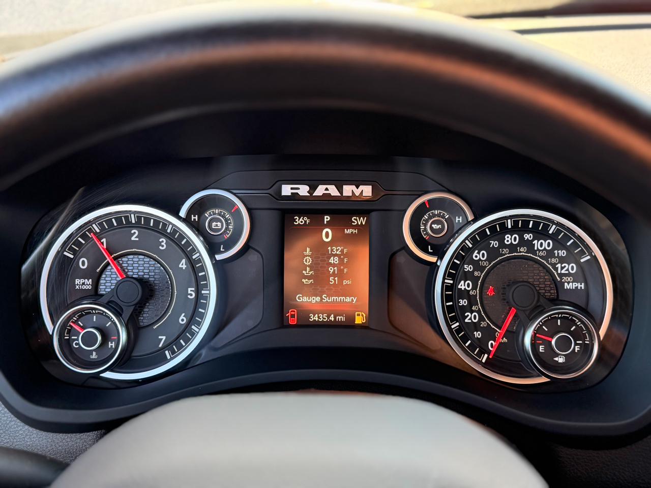 RAM 2500 Tradesman Reg Cab 4WD 2024