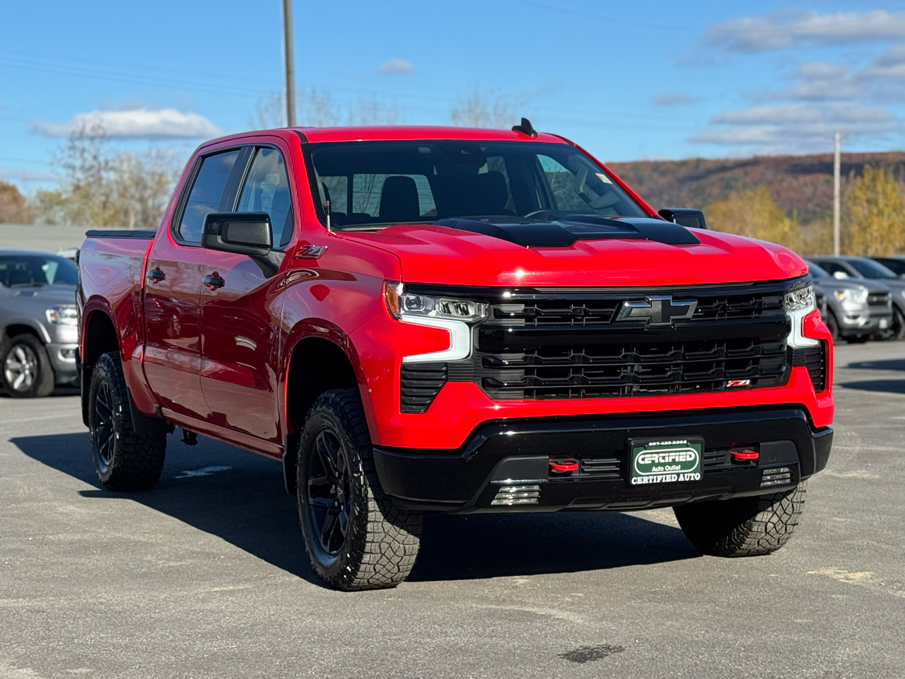 Chevrolet Silverado 1500 LT Trail Boss Crew Cab 4WD 2024 Chevrolet Silverado 1500 LT Trail Boss Crew Cab 4WD 2024