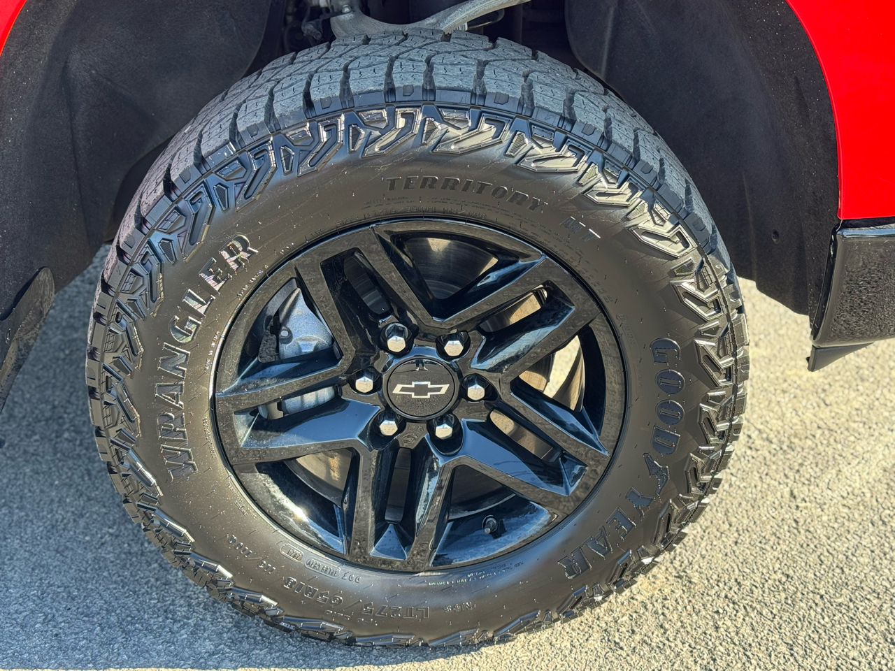 Chevrolet Silverado 1500 LT Trail Boss Crew Cab 4WD 2024 Chevrolet Silverado 1500 LT Trail Boss Crew Cab 4WD 2024