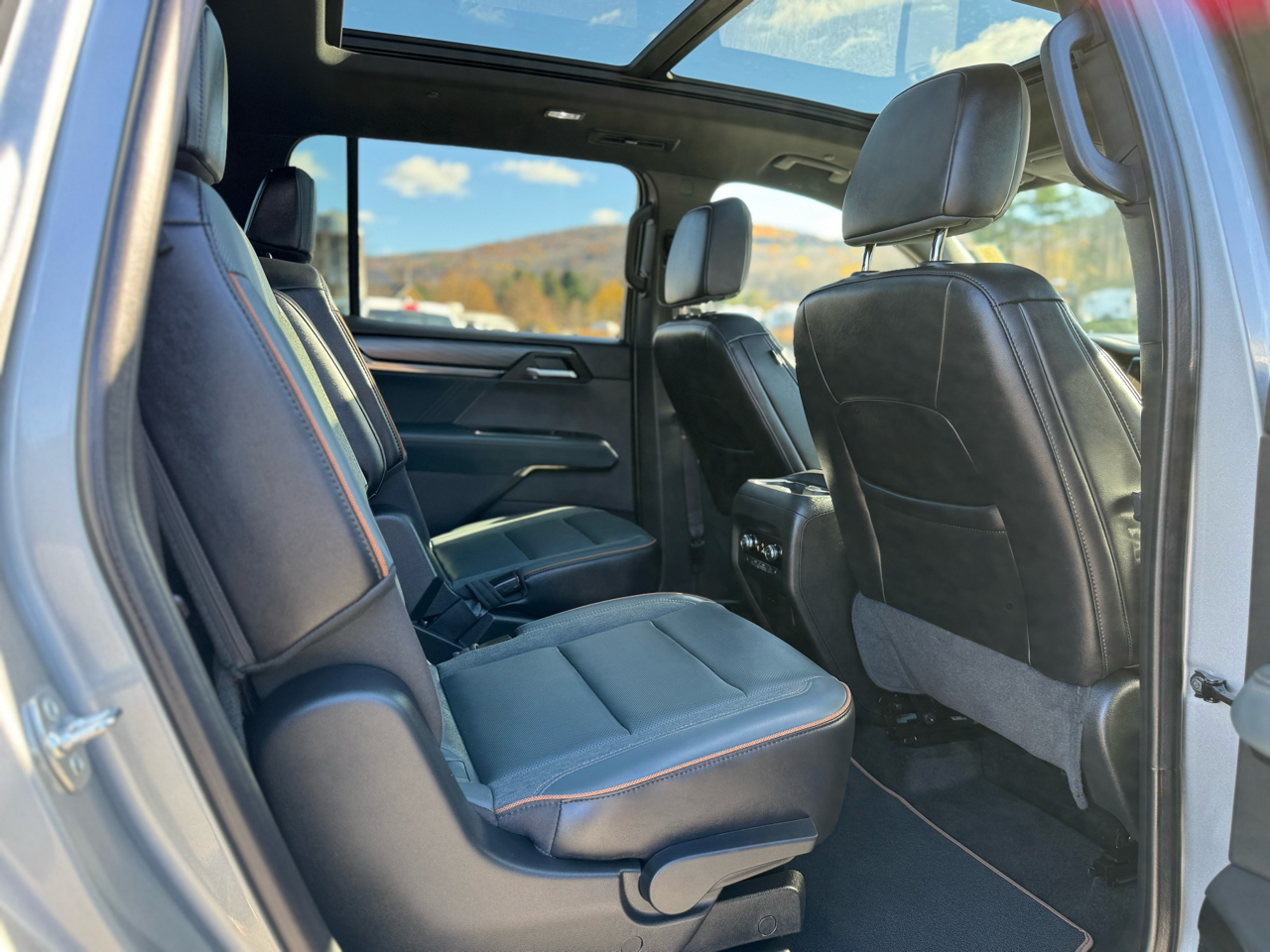GMC Acadia AT4 AWD 2025 GMC Acadia AT4 AWD 2025