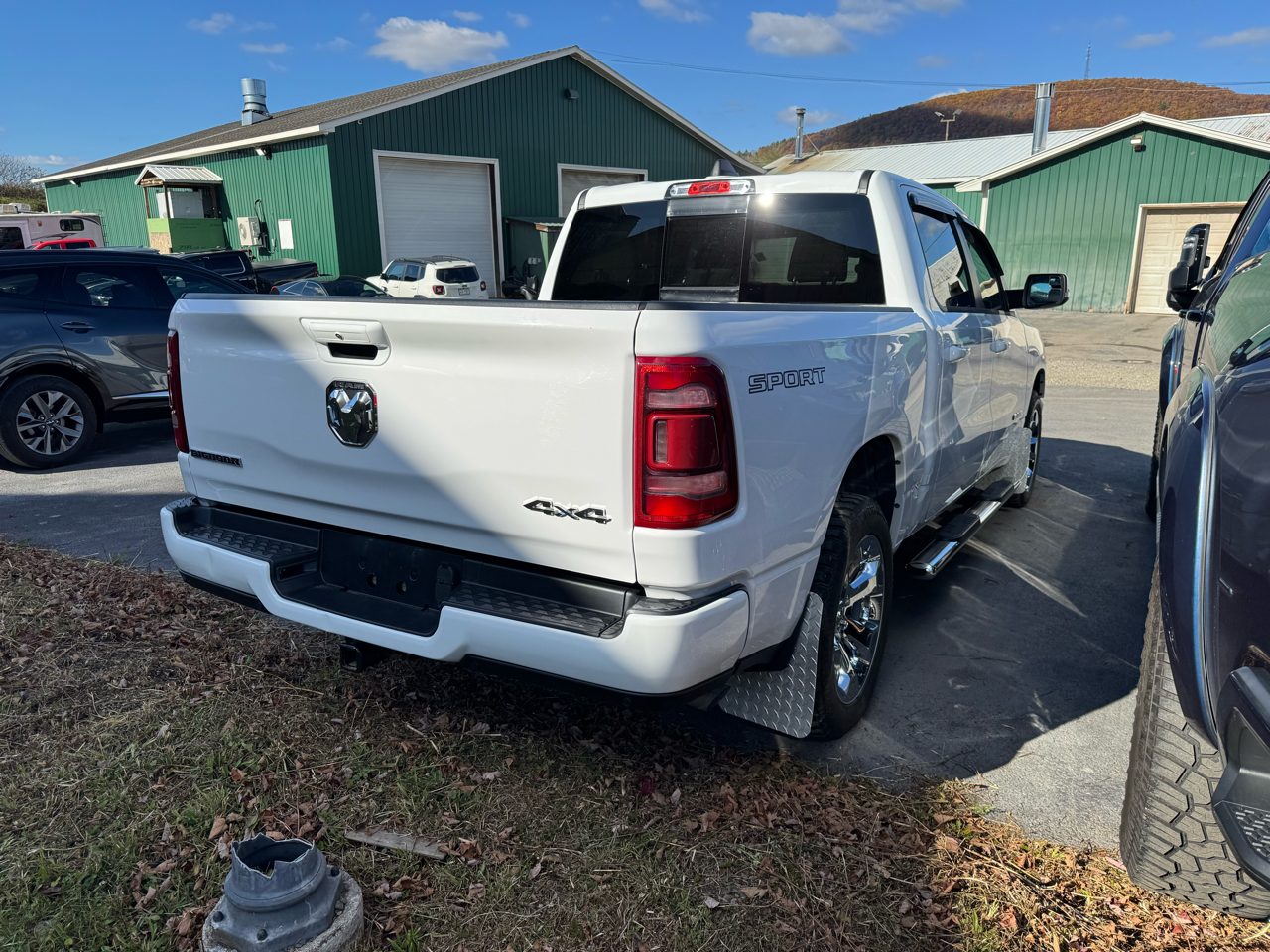 RAM 1500 Big Horn Crew Cab 4WD 2022 RAM 1500 Big Horn Crew Cab 4WD 2022