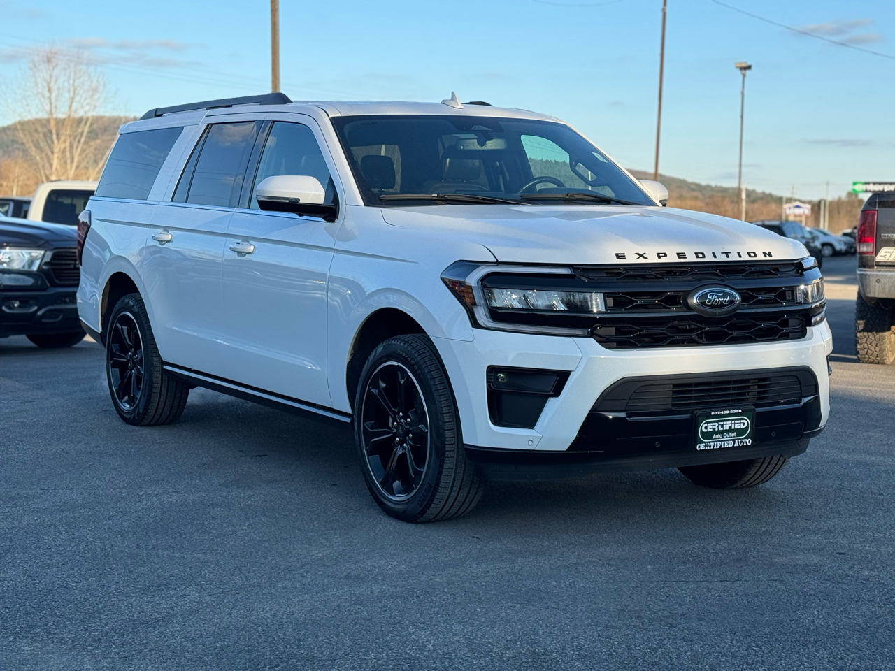 Ford Expedition MAX Limited 4WD 2024