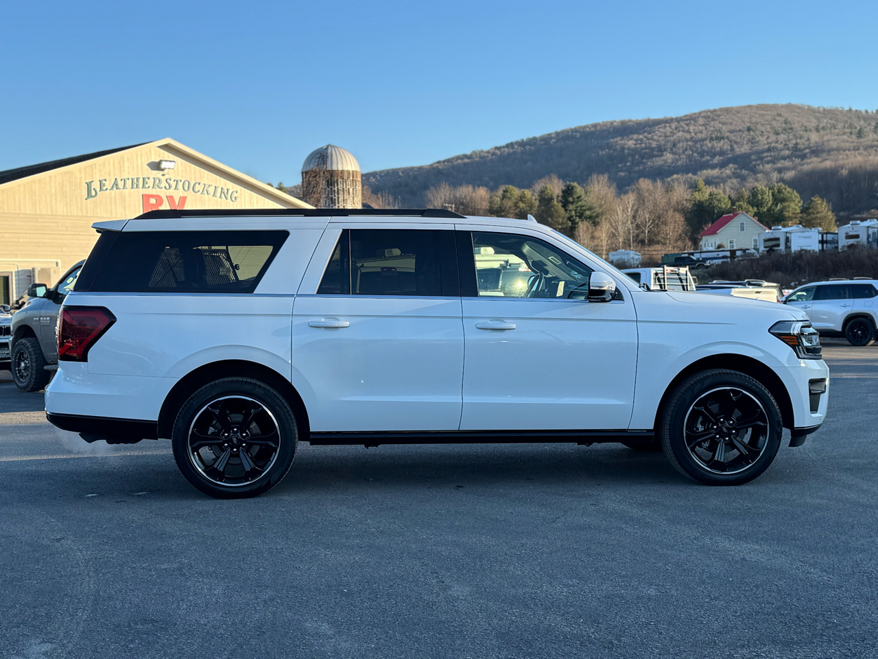 Ford Expedition MAX Limited 4WD 2024