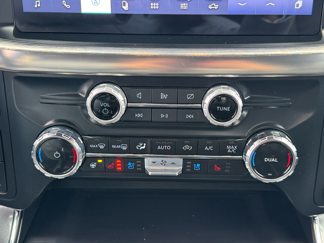 Ford F-150 Lariat SuperCrew 4WD 2023