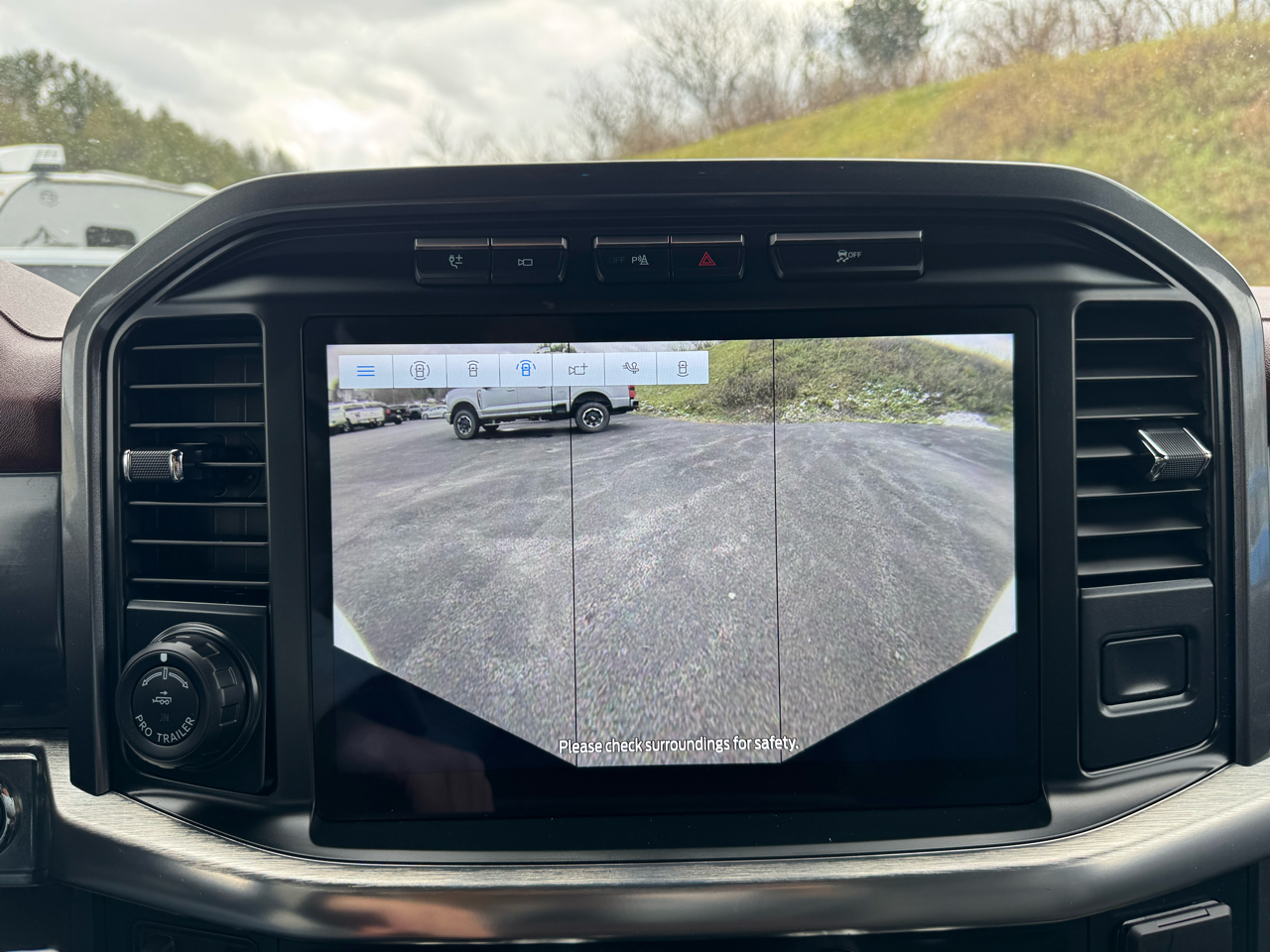 Ford F-150 Lariat SuperCrew 4WD 2023