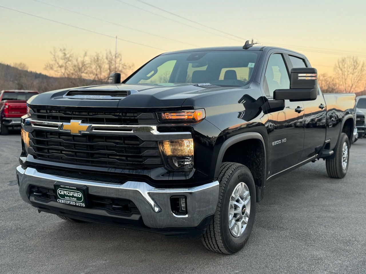 2024 Chevrolet Silverado 2500HD LT Crew Cab  4WD