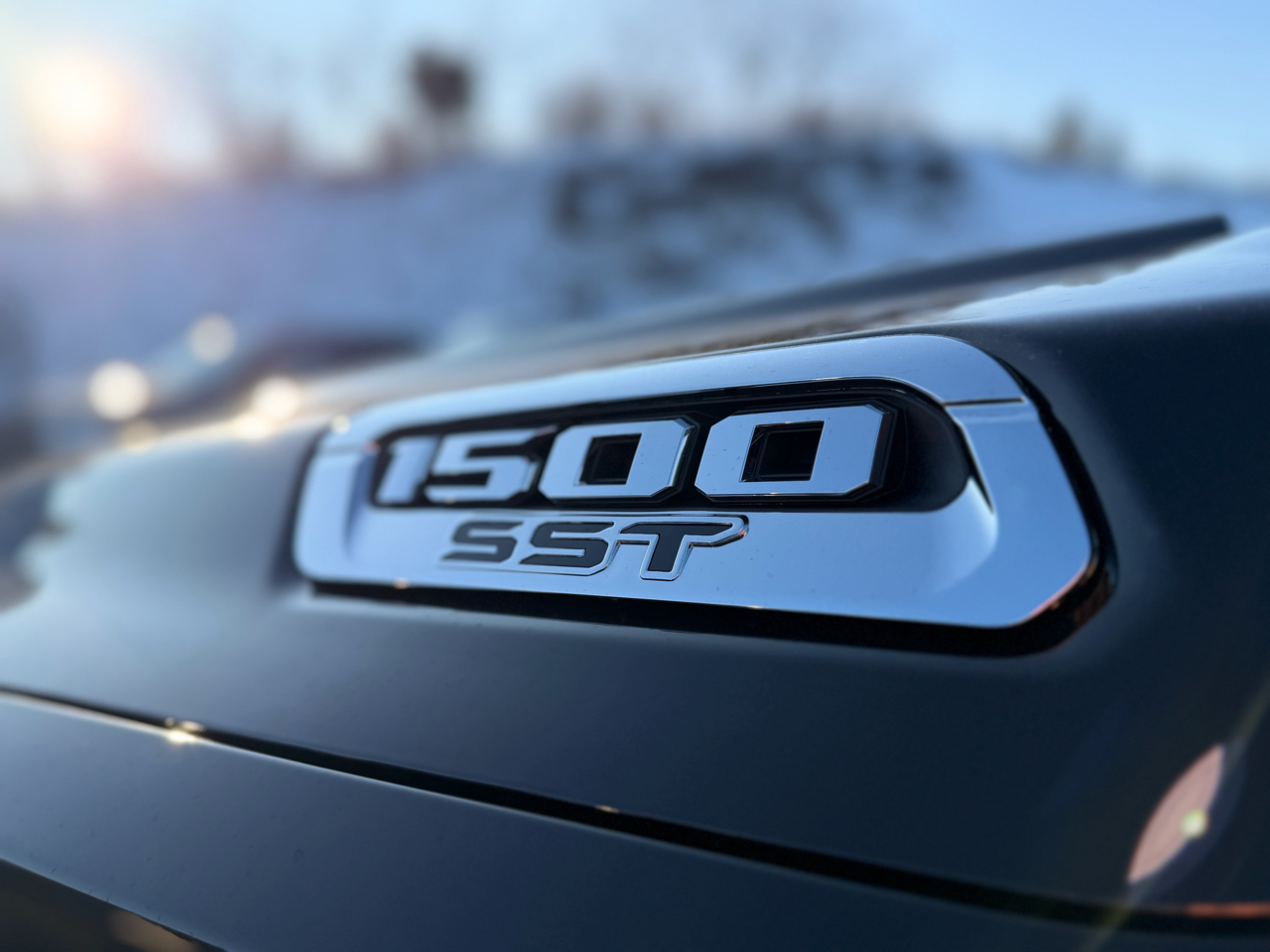 RAM 1500 Laramie Crew Cab SWB 4WD 2025