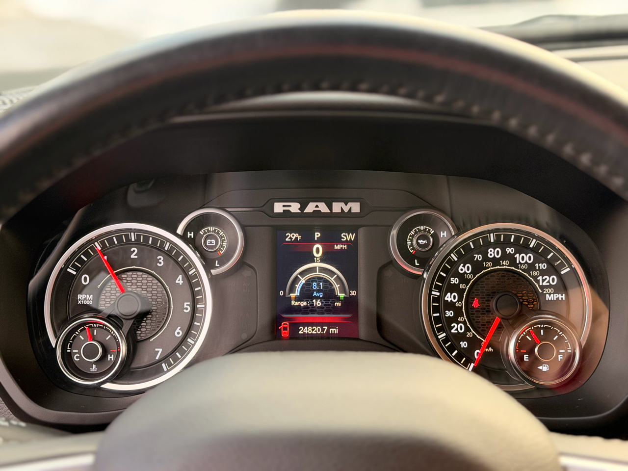 RAM 2500 Tradesman Crew Cab SWB 4WD 2023