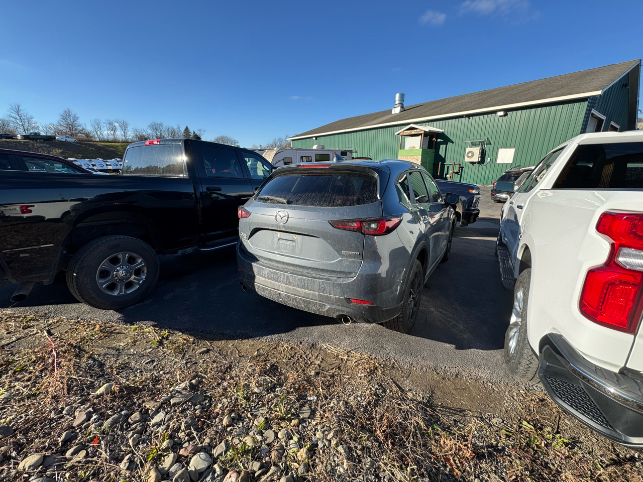 2022 Mazda CX-5 Preferred photo 2