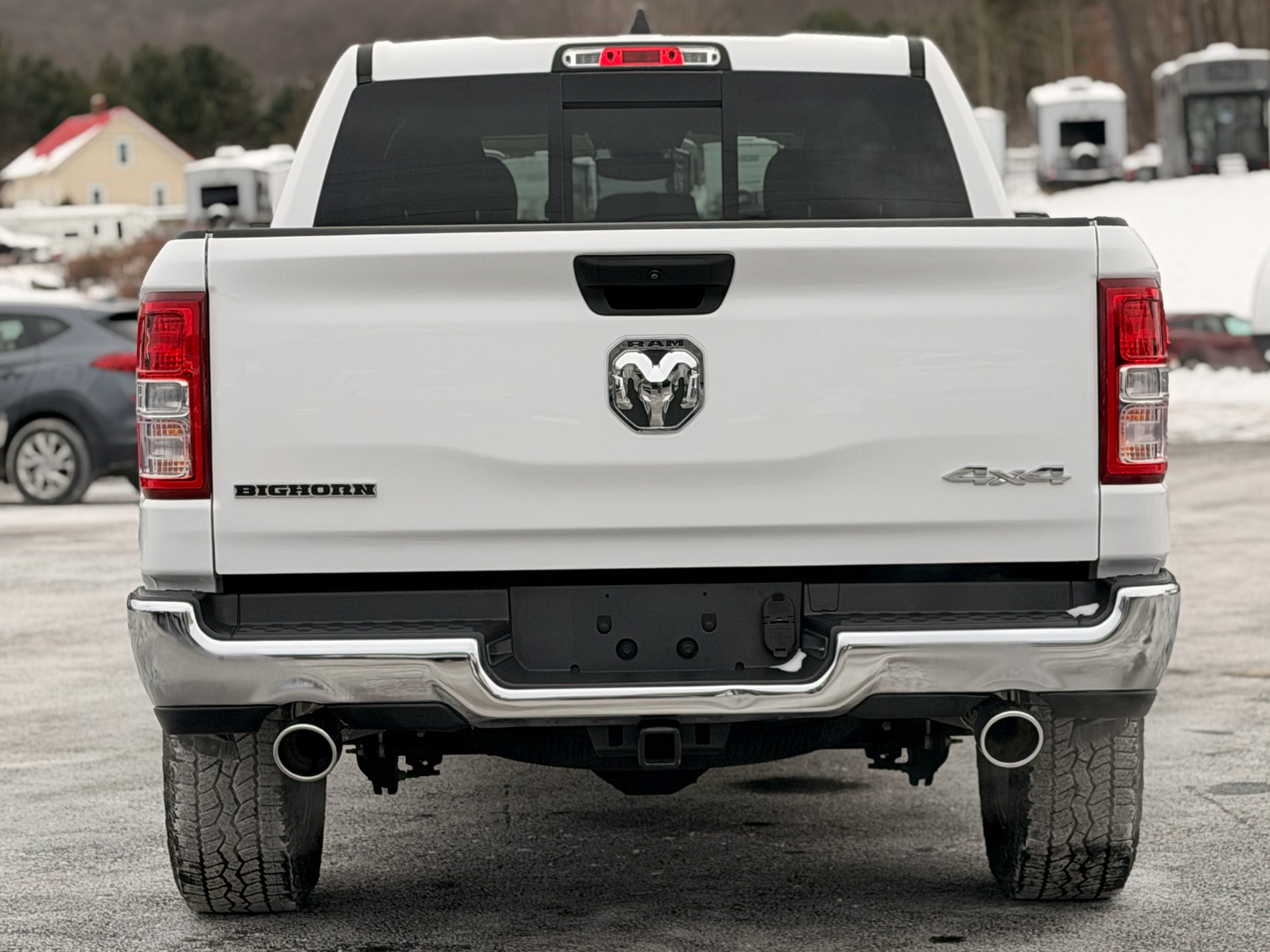 RAM 1500 Big Horn Crew Cab 4WD 2023