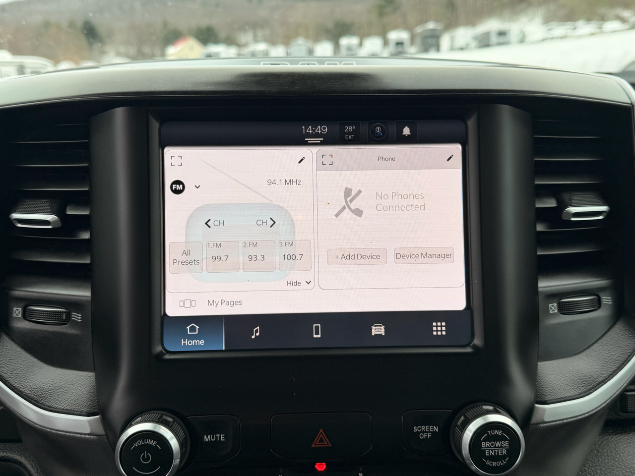 RAM 1500 Big Horn Crew Cab 4WD 2023