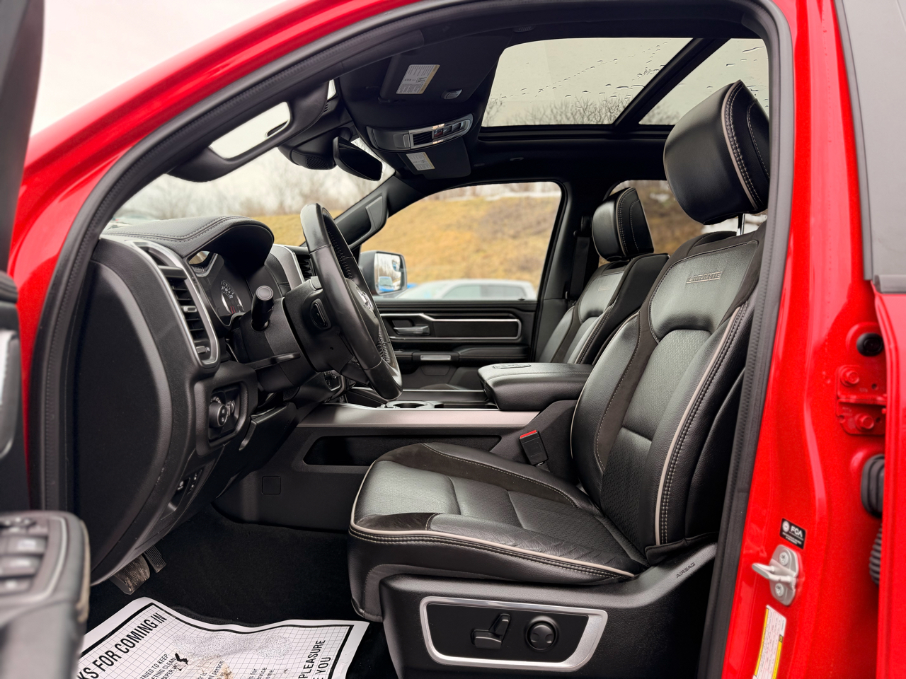 RAM 1500 Laramie Crew Cab SWB 4WD 2023