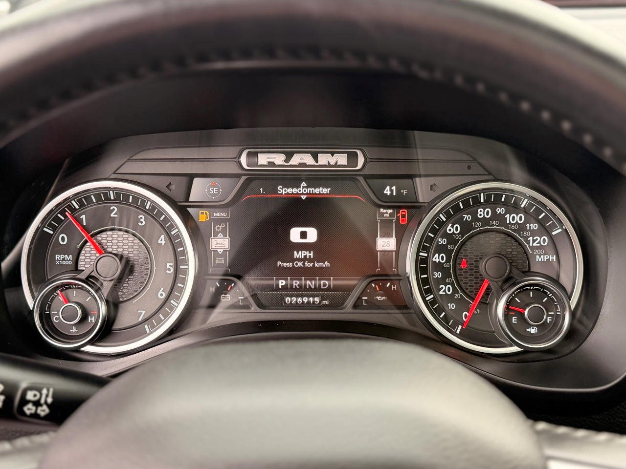 RAM 1500 Laramie Crew Cab SWB 4WD 2023