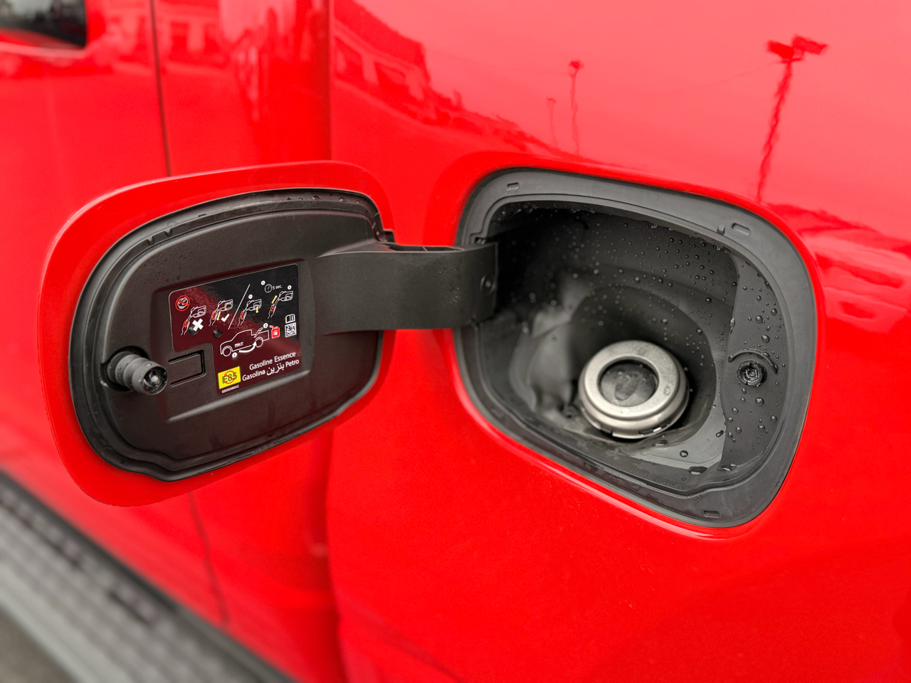 RAM 1500 Laramie Crew Cab SWB 4WD 2023