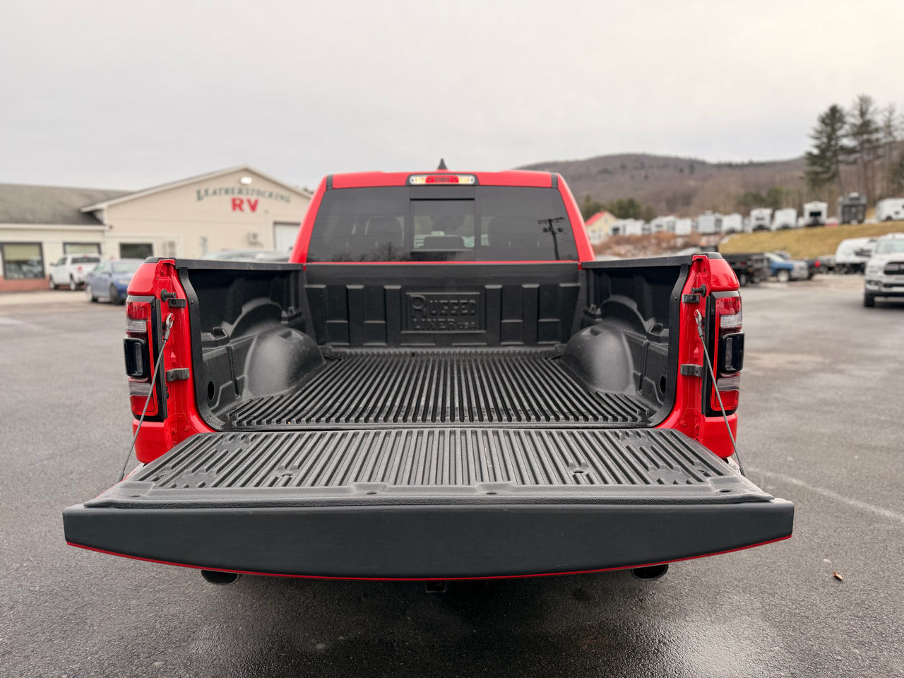 RAM 1500 Laramie Crew Cab SWB 4WD 2023