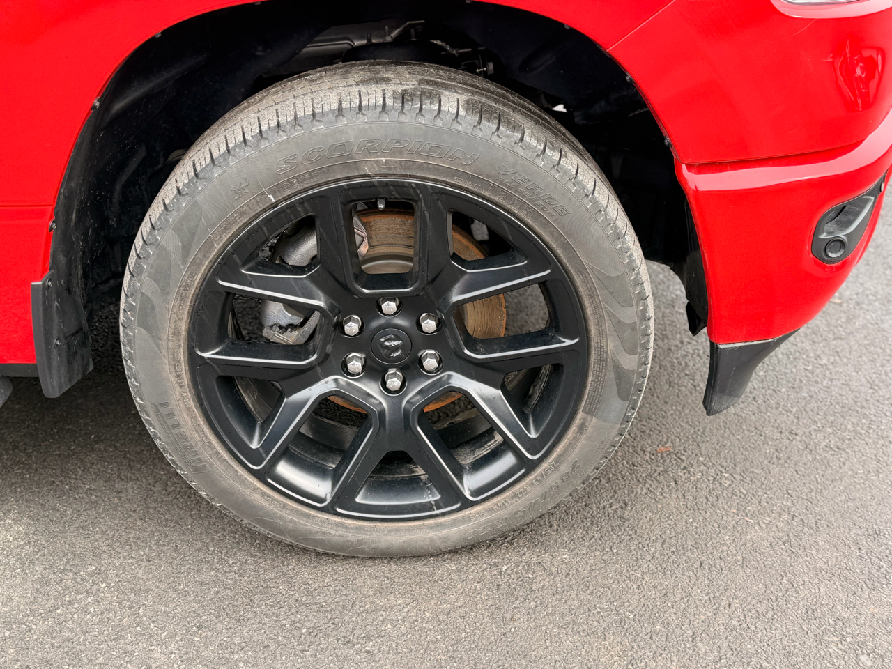 RAM 1500 Laramie Crew Cab SWB 4WD 2023