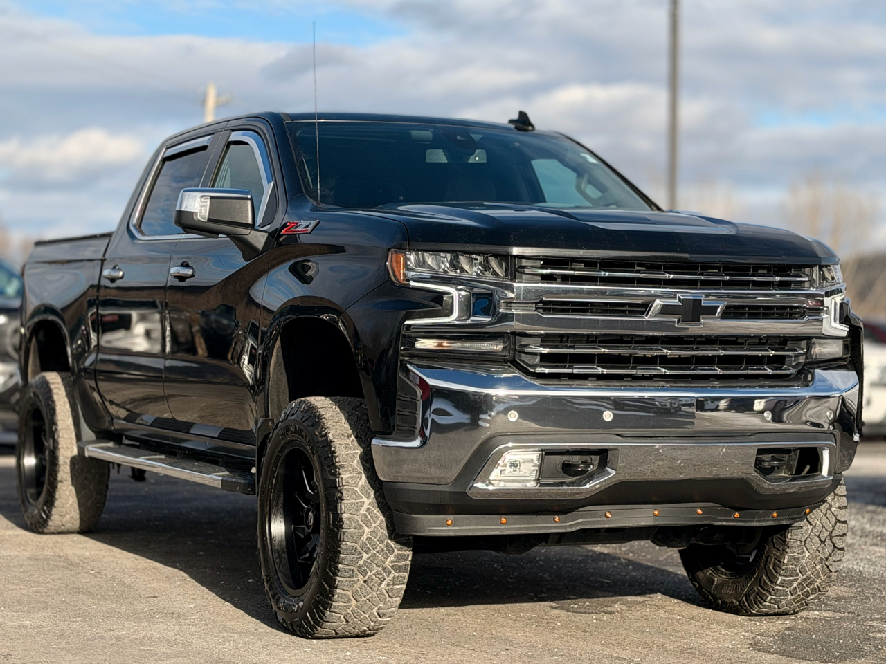 Chevrolet Silverado 1500 Limited LTZ Crew Cab 4WD 2022