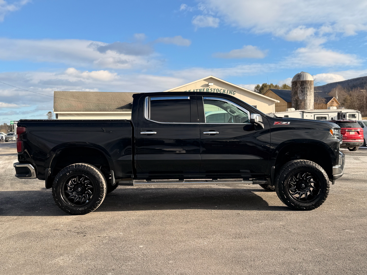 Chevrolet Silverado 1500 Limited LTZ Crew Cab 4WD 2022