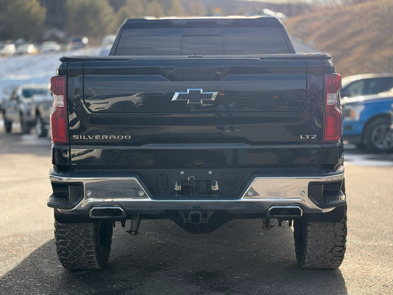 Chevrolet Silverado 1500 Limited LTZ Crew Cab 4WD 2022