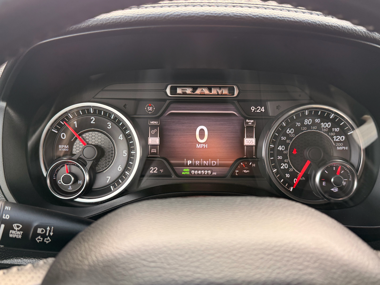 RAM 1500 Sport Crew Cab SB 4WD 2019