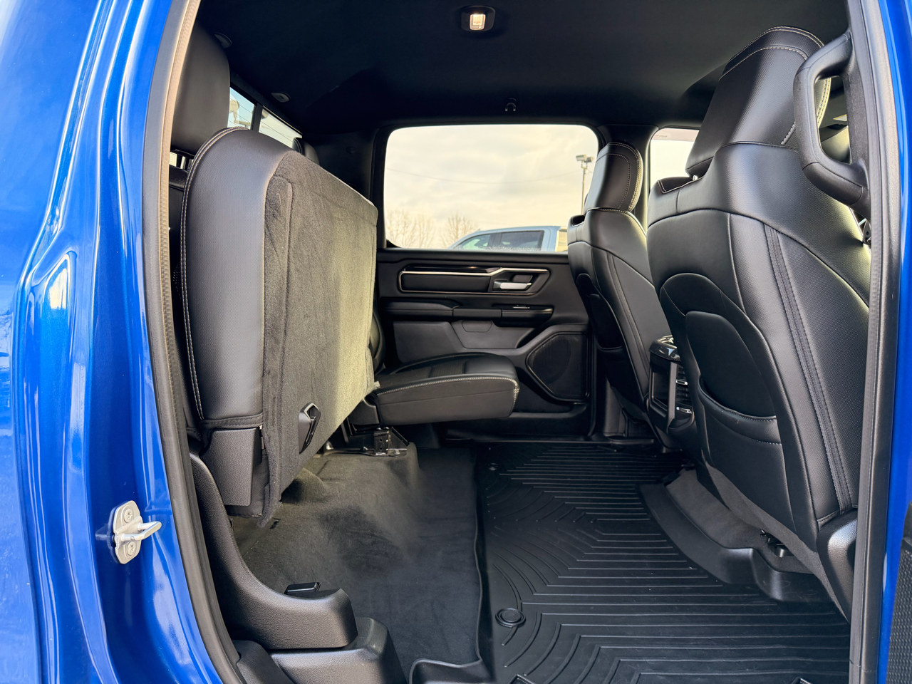 RAM 1500 Sport Crew Cab SB 4WD 2019