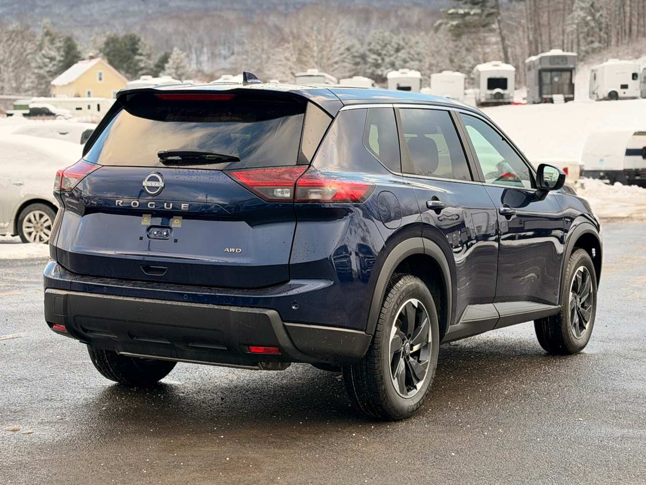 Nissan Rogue SV AWD 2025