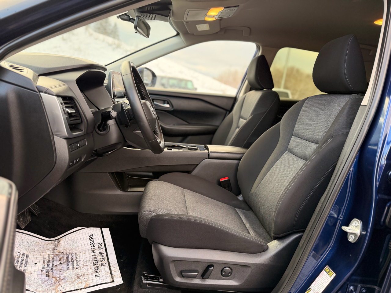 Nissan Rogue SV AWD 2025