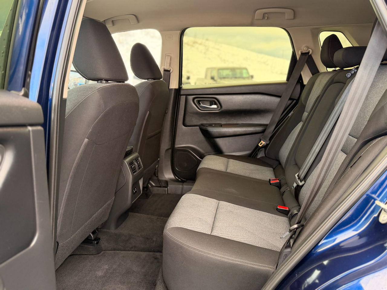 Nissan Rogue SV AWD 2025