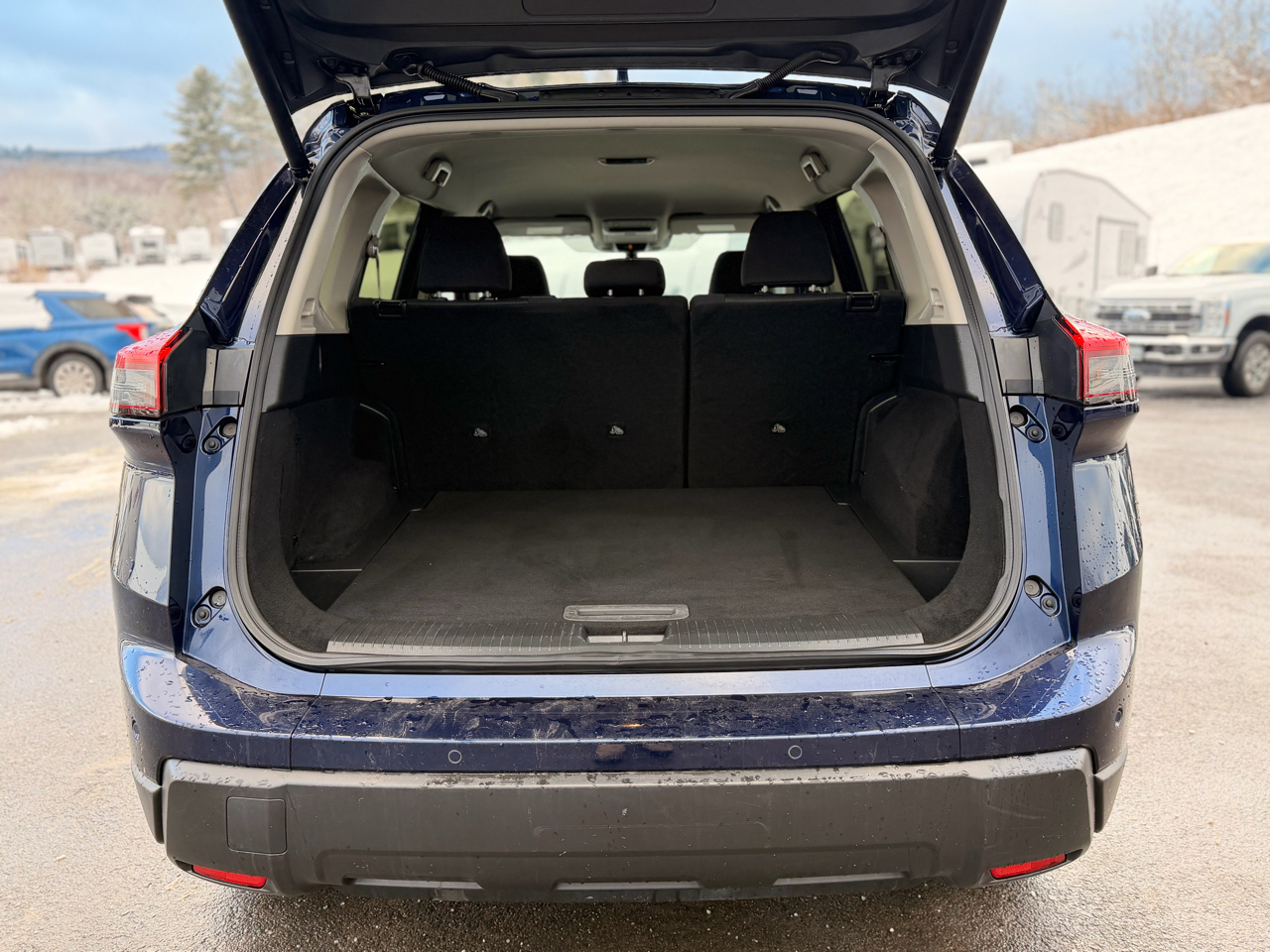 Nissan Rogue SV AWD 2025