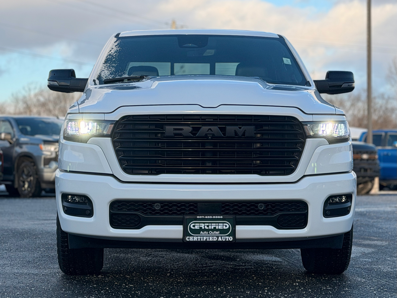 RAM 1500 Sport Crew Cab 4WD 2025