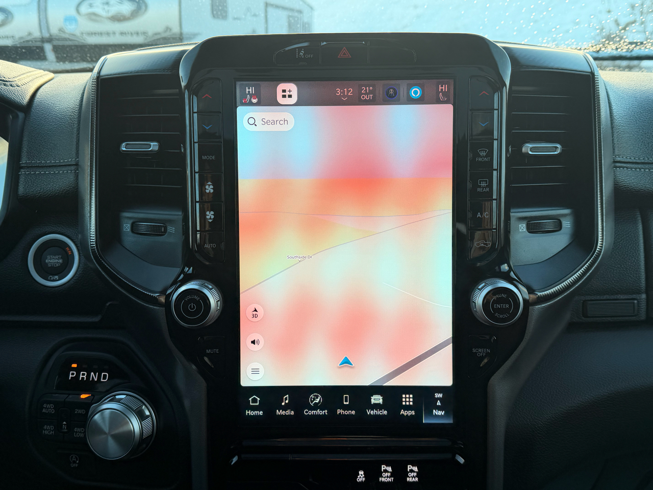 RAM 1500 Sport Crew Cab 4WD 2025