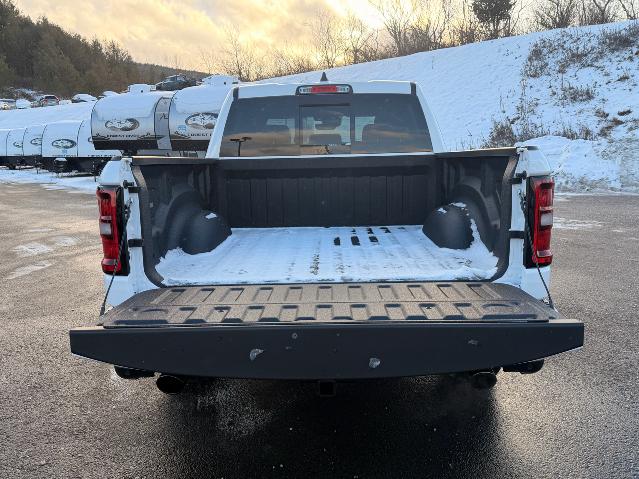 RAM 1500 Sport Crew Cab 4WD 2025