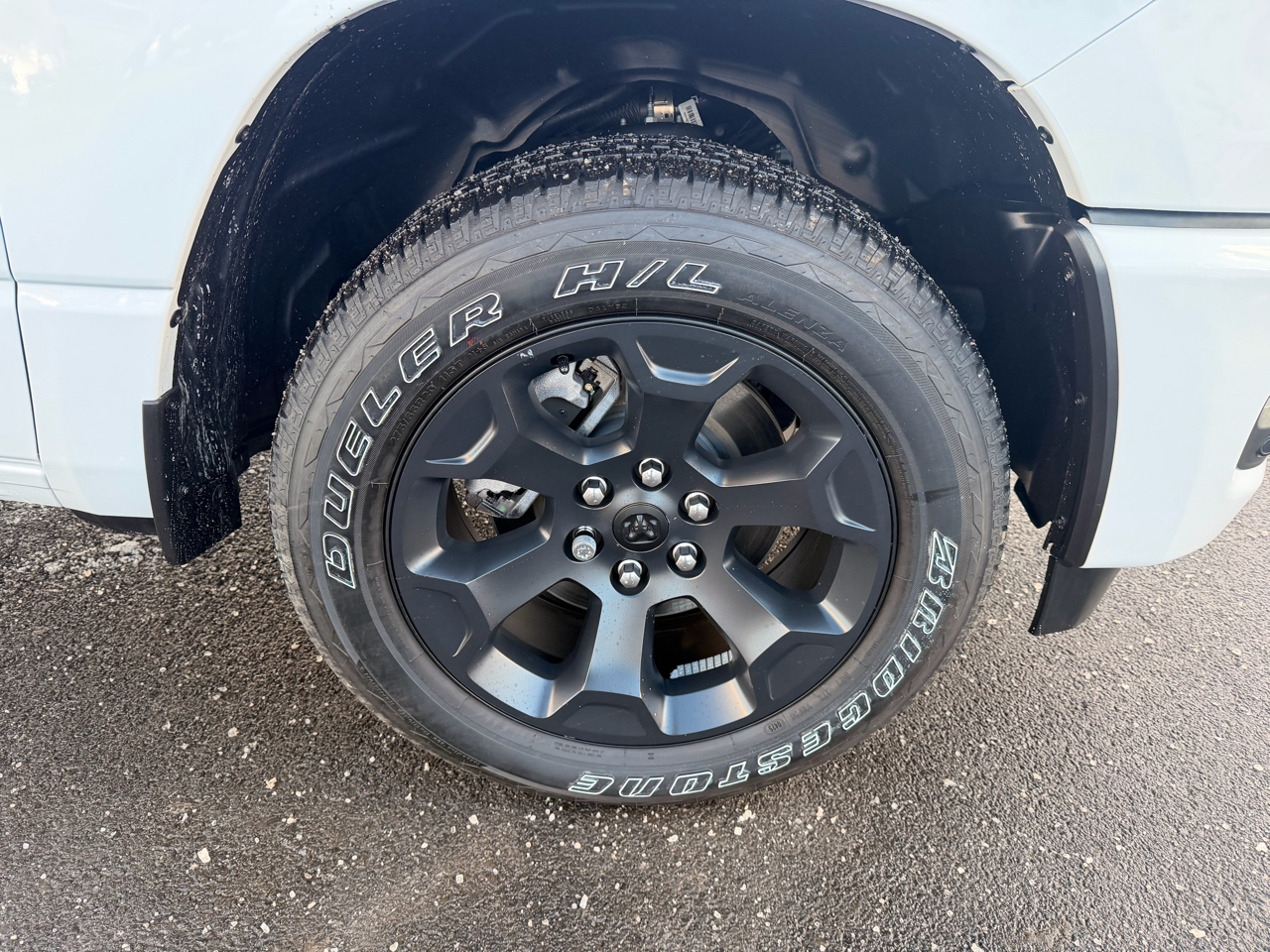 RAM 1500 Sport Crew Cab 4WD 2025