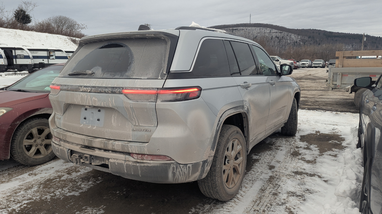 Jeep Grand Cherokee Limited 4WD 2023
