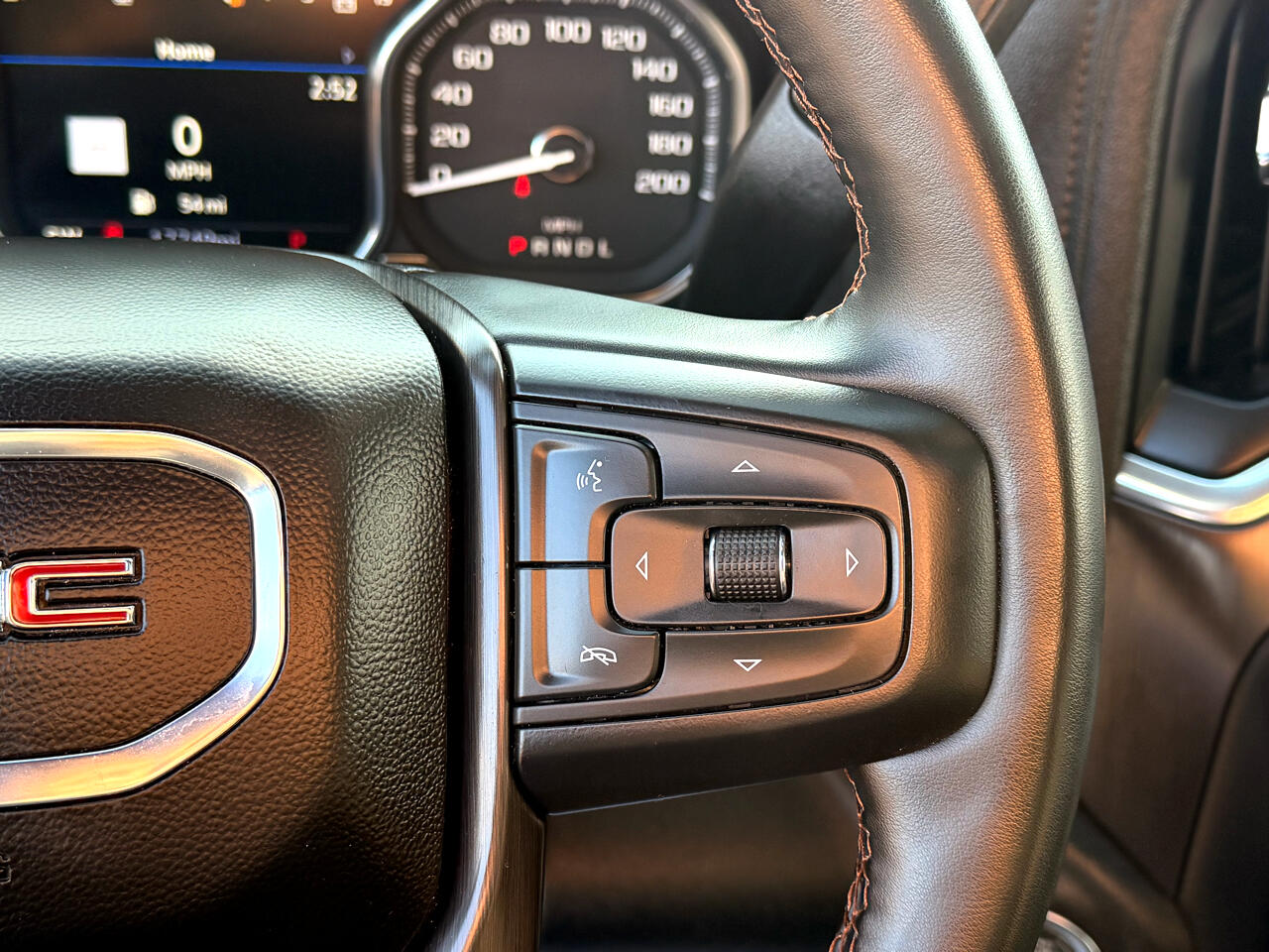 GMC Sierra 2500HD AT4 Crew Cab 4WD 2023