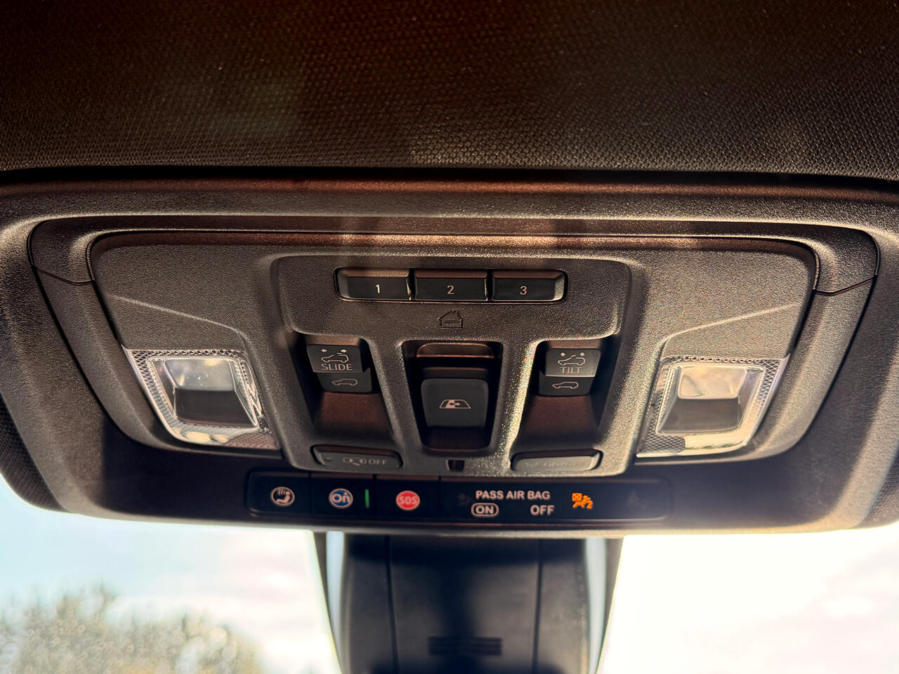 GMC Sierra 2500HD AT4 Crew Cab 4WD 2023