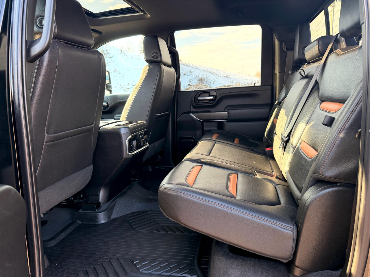 GMC Sierra 2500HD AT4 Crew Cab 4WD 2023